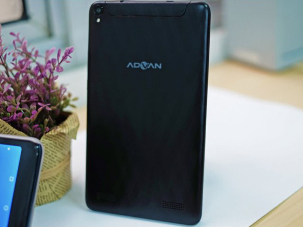 Advan Tab 8