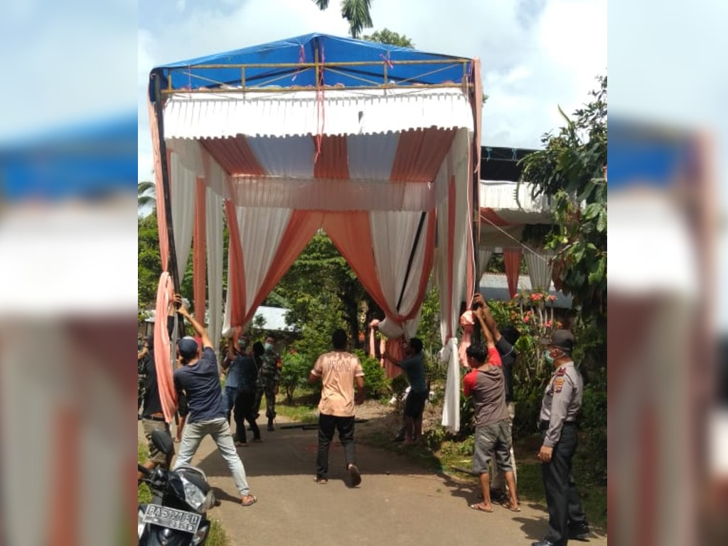 Tenda pernikahan