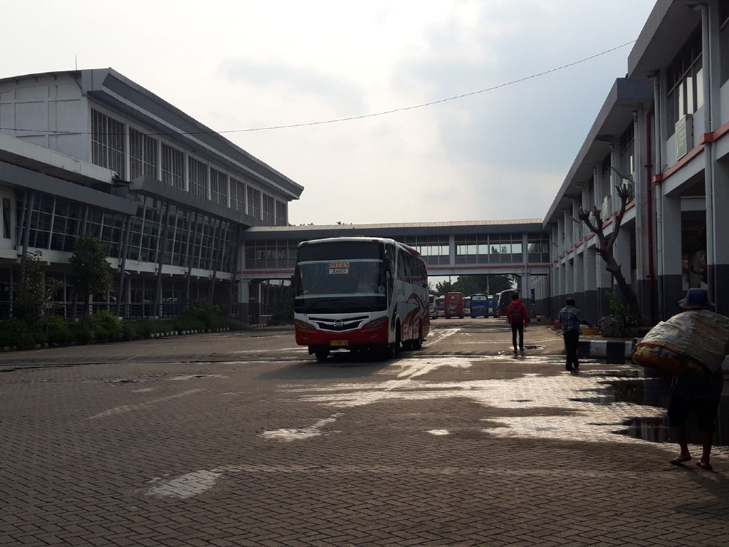 Terminal Purabaya Surabaya