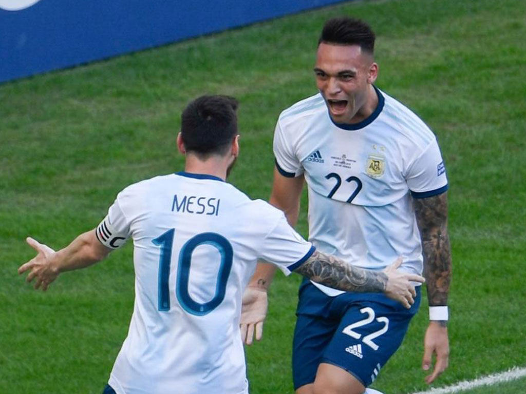 Lione Messi dan Lautaro Martinez