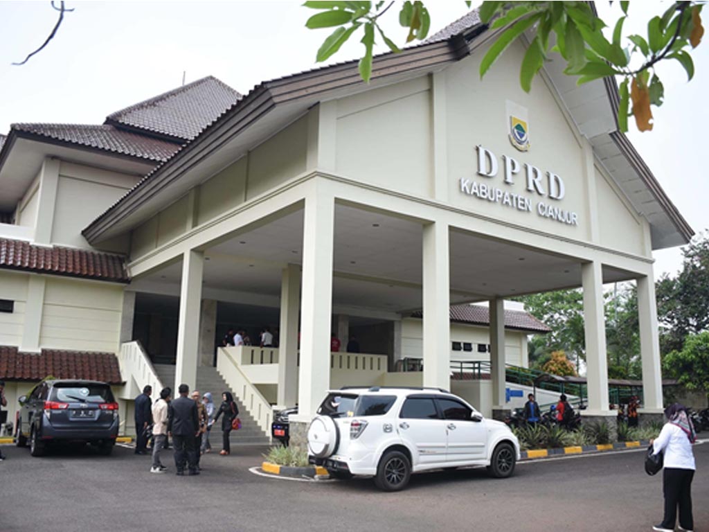 gedung dprd cianjur