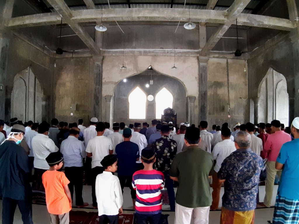 Salat Jumat di Aceh