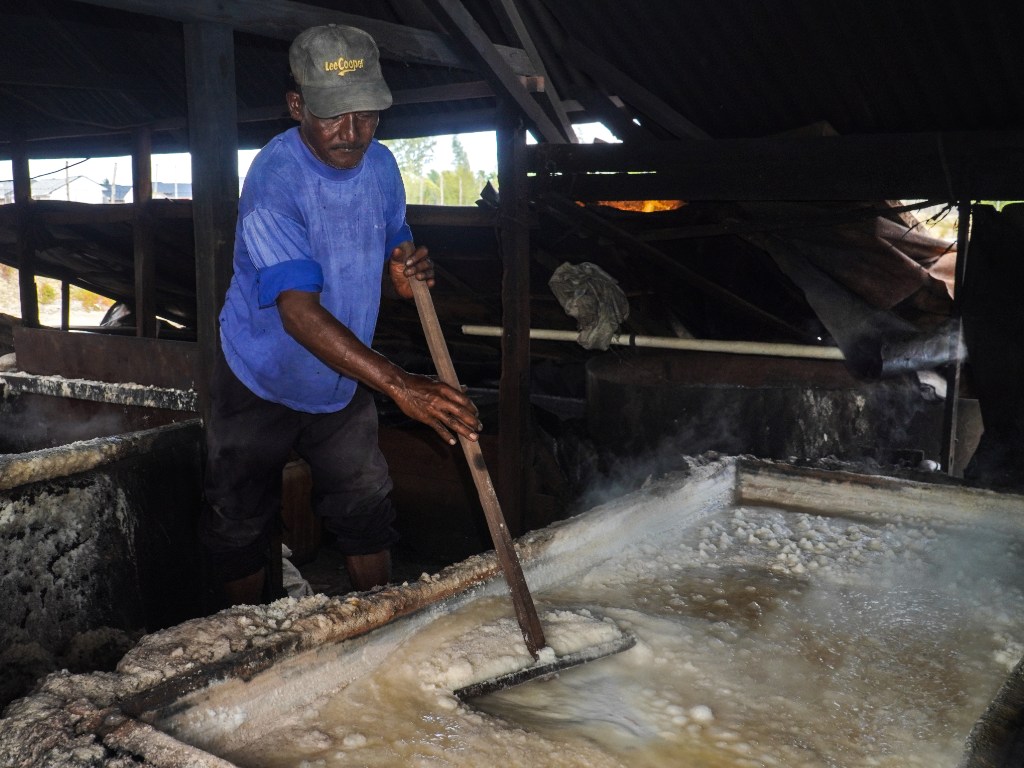 Petani Garam Aceh