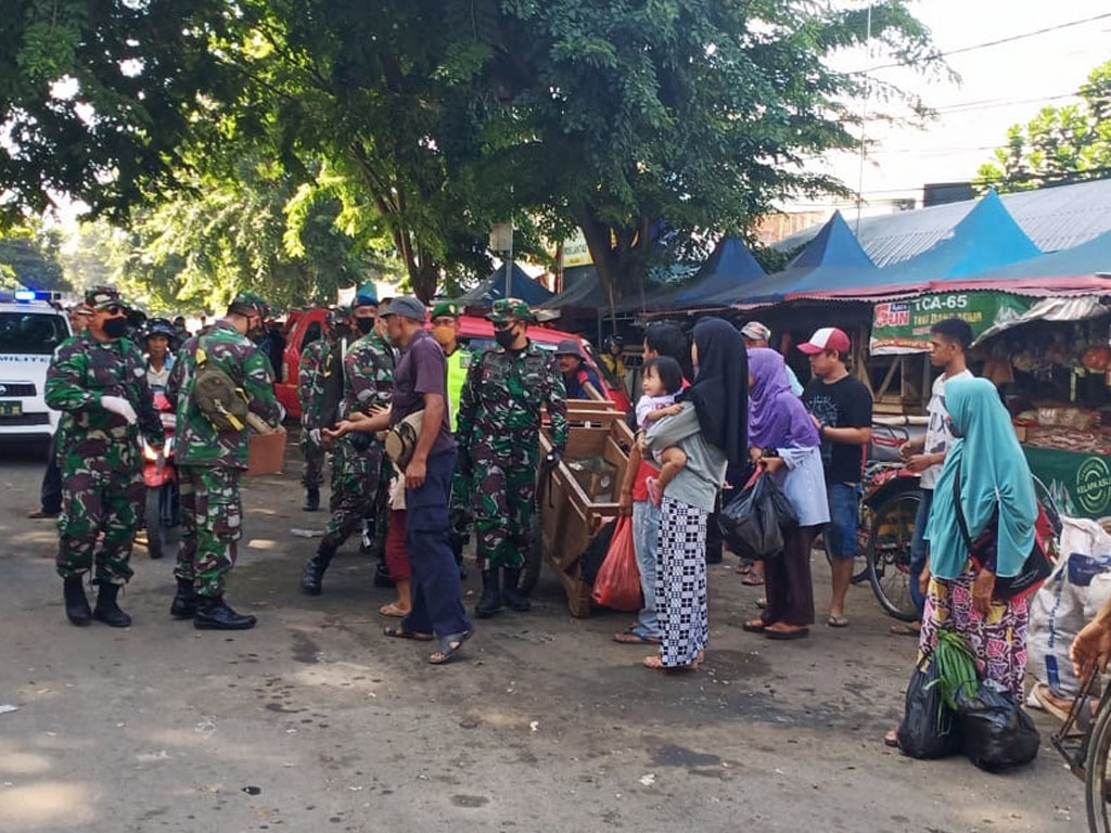 Personil TNI