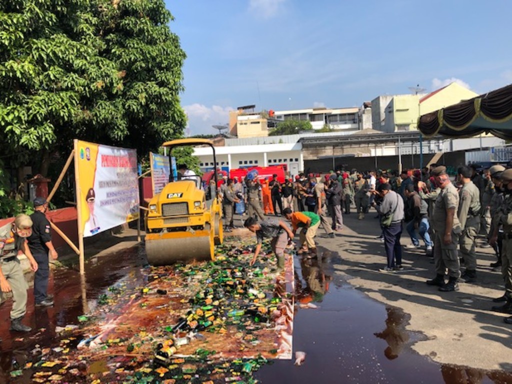 Pemusnahan miras Cianjur