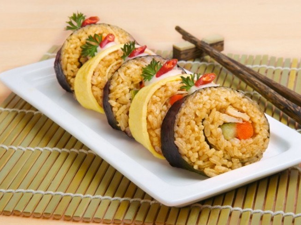 Nasi Goreng Sushi