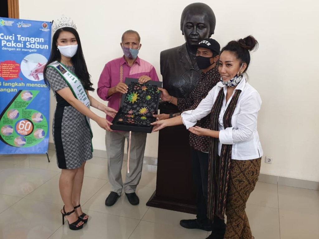 Patung Raden Ajeng Kartini di Yogyakarta