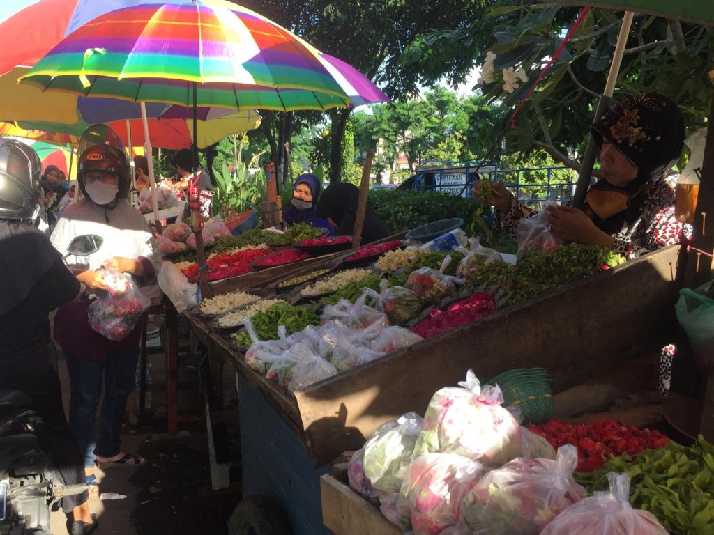 Penjual Bunga Kuburan