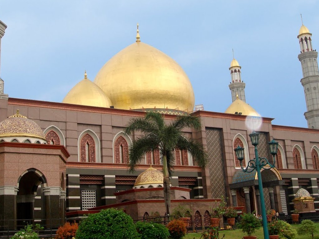 Masjid Kubah Mas Depok