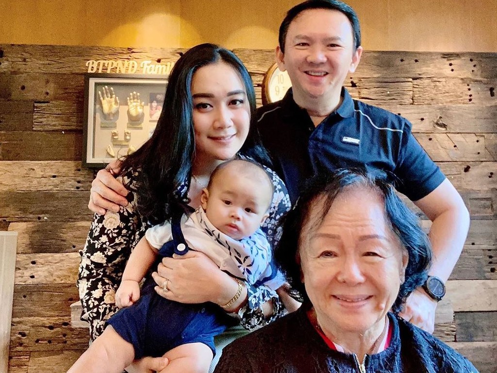 Ahok dan Puput