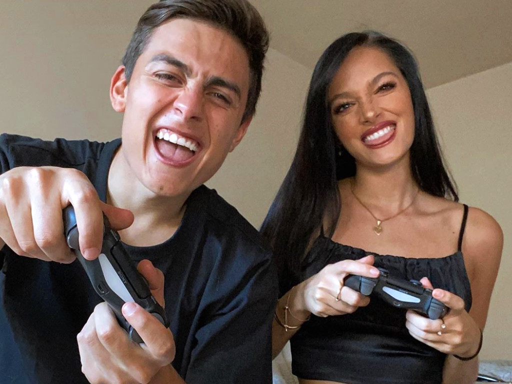 Paulo Dybala dan Oriana