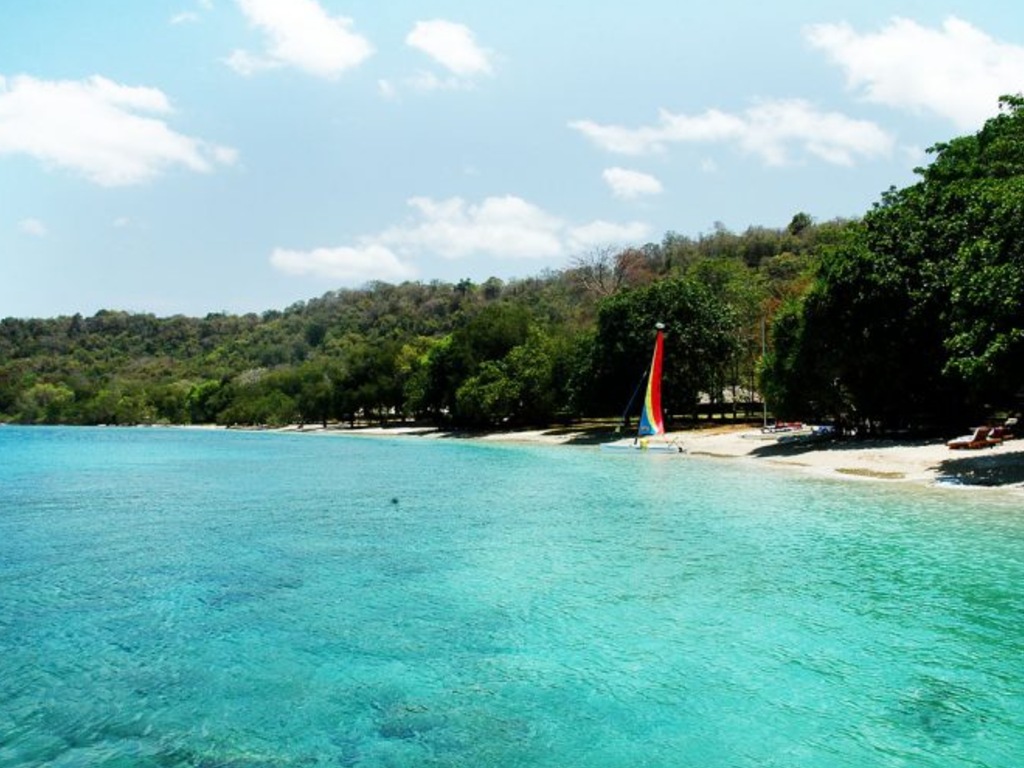 Pantai Tanjung Pasir