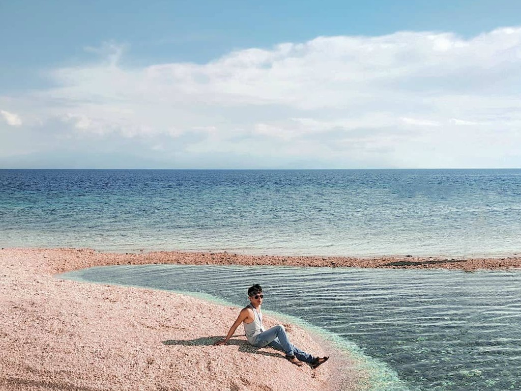 Pantai Takat Sagele