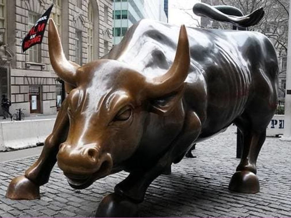 Patung Banteng di Gedung Wall Street, New York