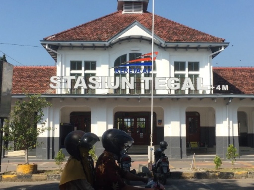 Stasiun Tegal