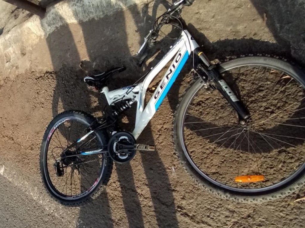 Sepeda yang Ditabrak di Ring Road Yogyakarta