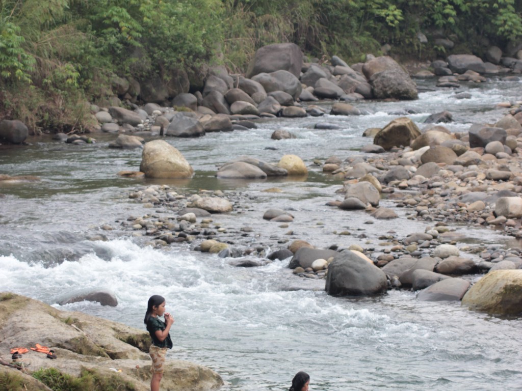 Objek Wisata Sungai Damparan