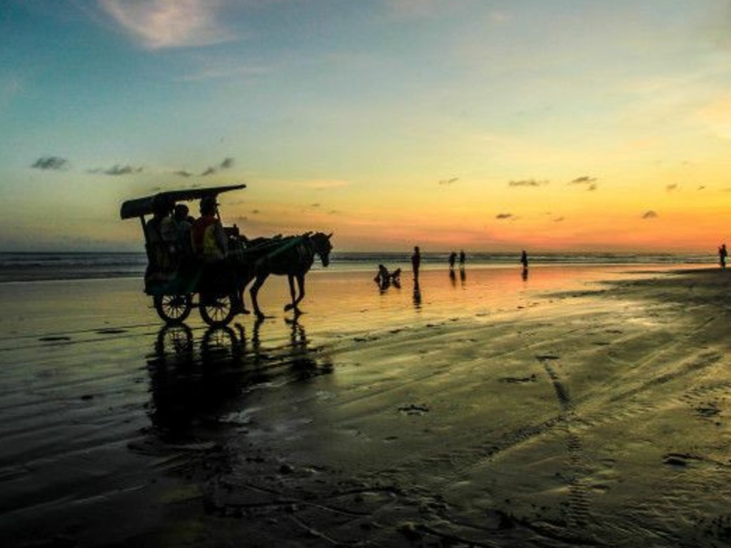 Pantai Parangtritis Yogyakarta