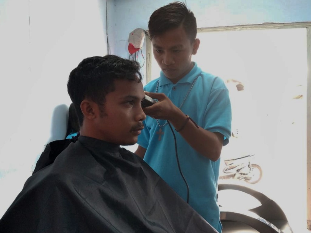 Barber Manggarai1