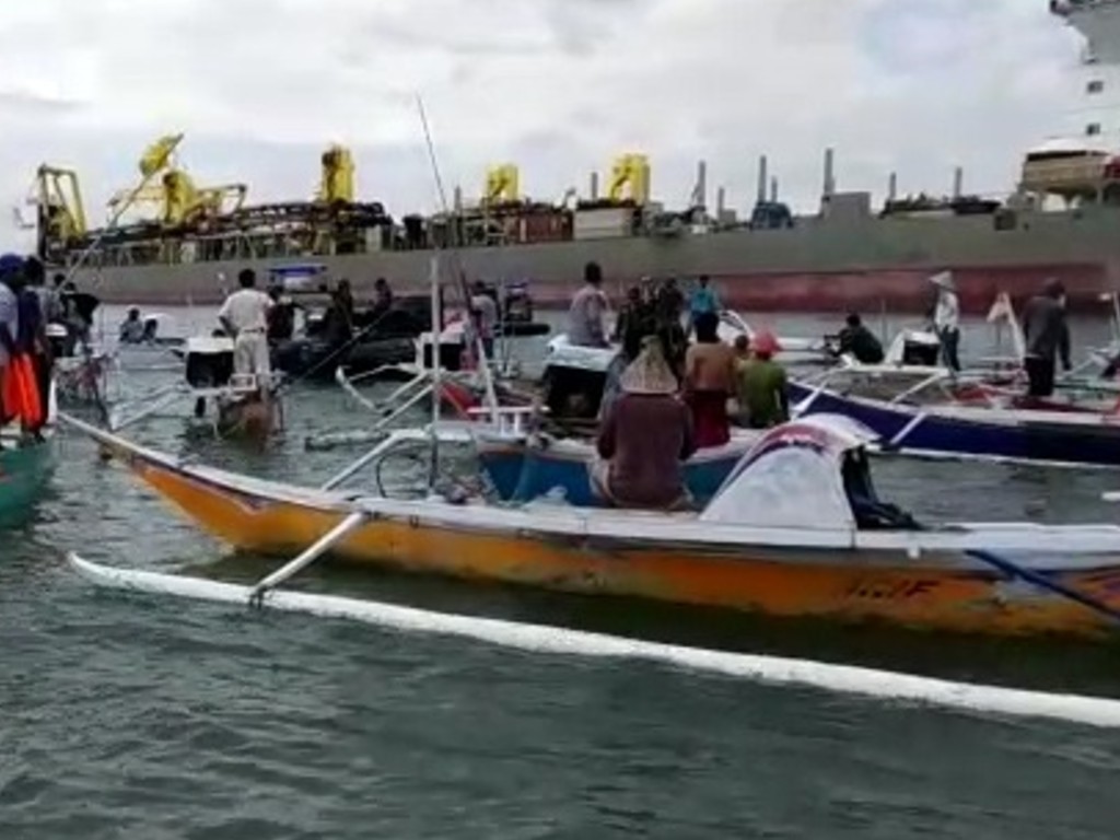 Kapal Pengeruk Pasir