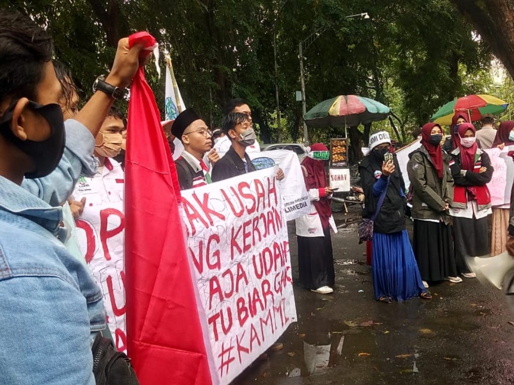 Demo Mahasiswa Deli Serdang