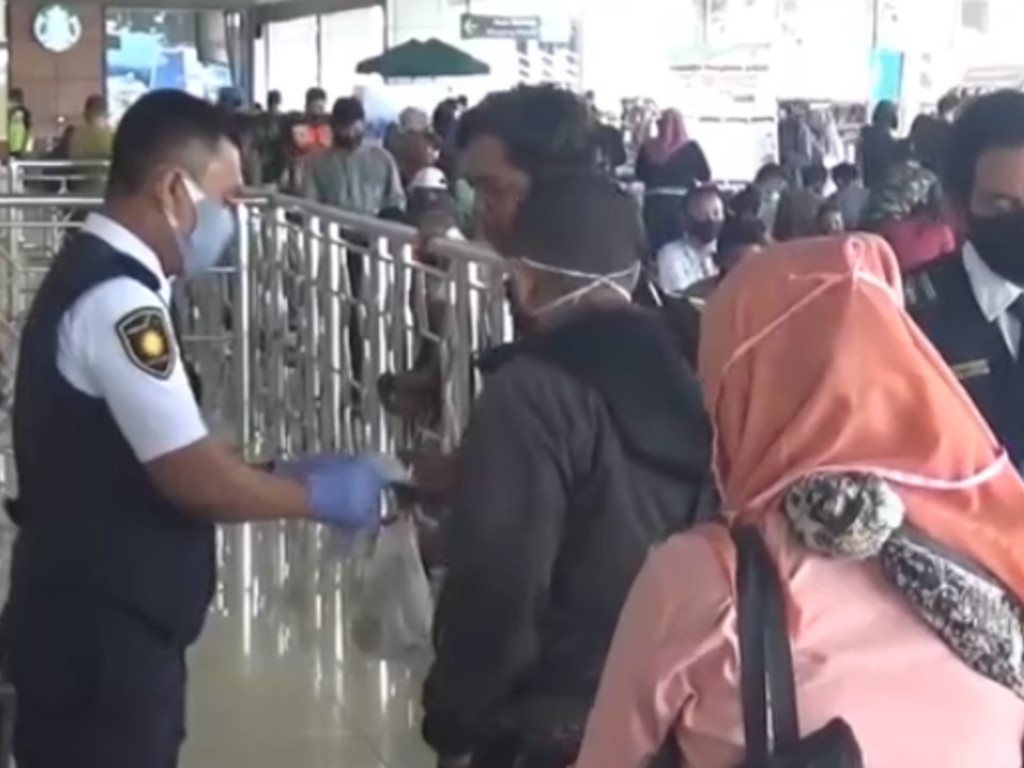 Bandara Hasanuddin Makassar