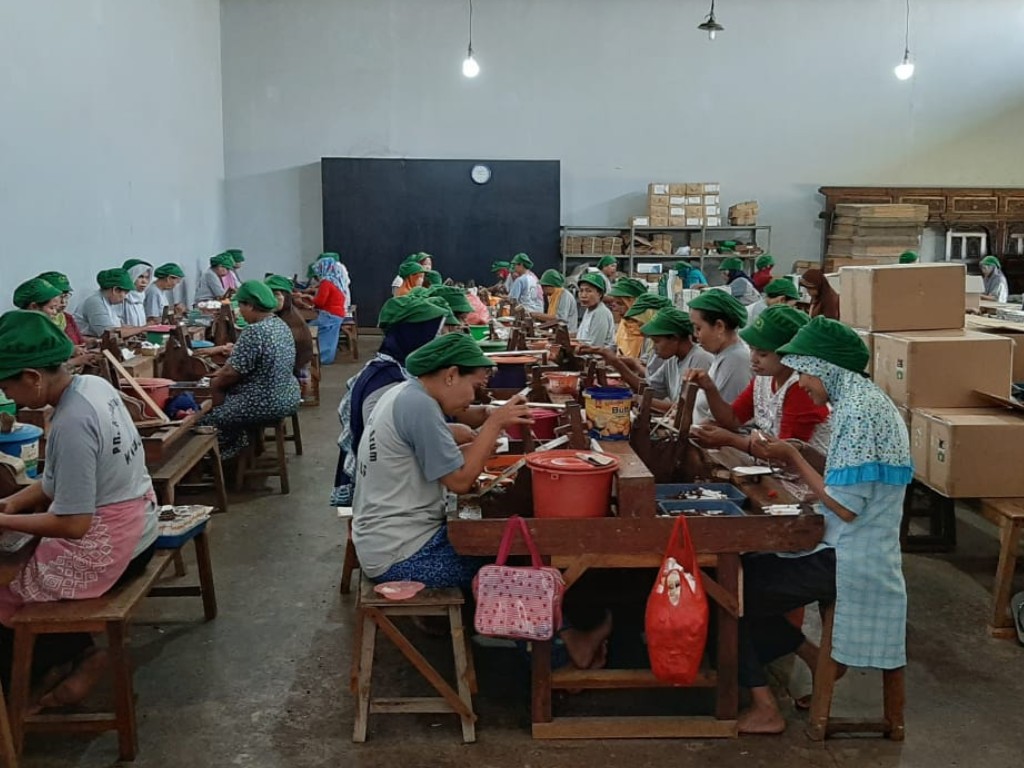 Buruh Rokok Kudus