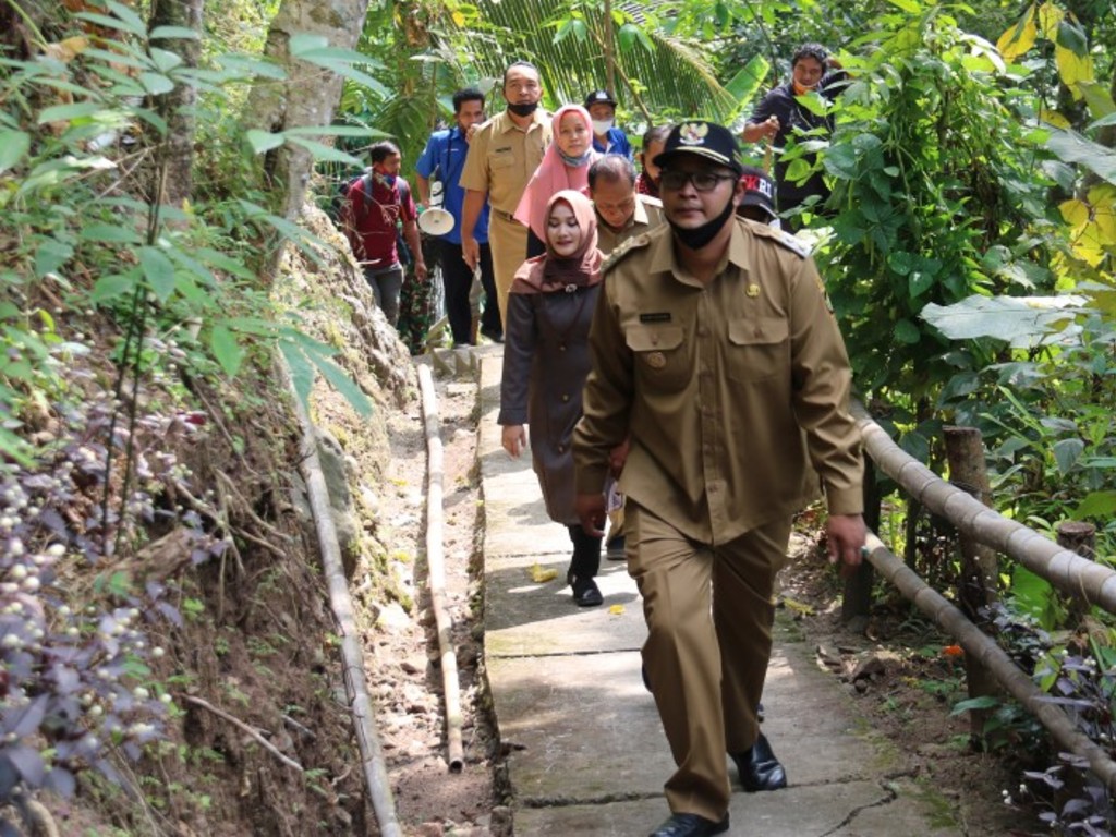 Tinjau Kedung Pedut Kulon Progo