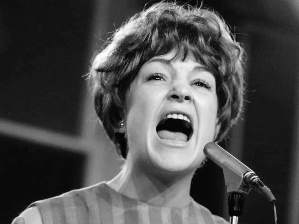 Annie Ross