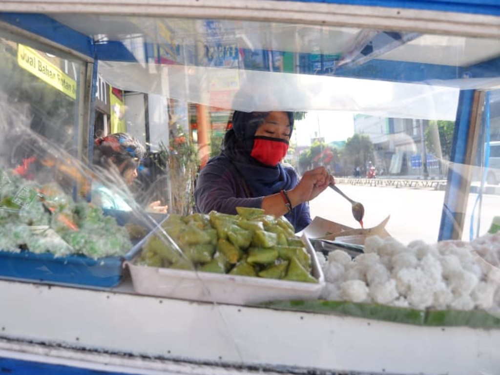 Penjual Klepon