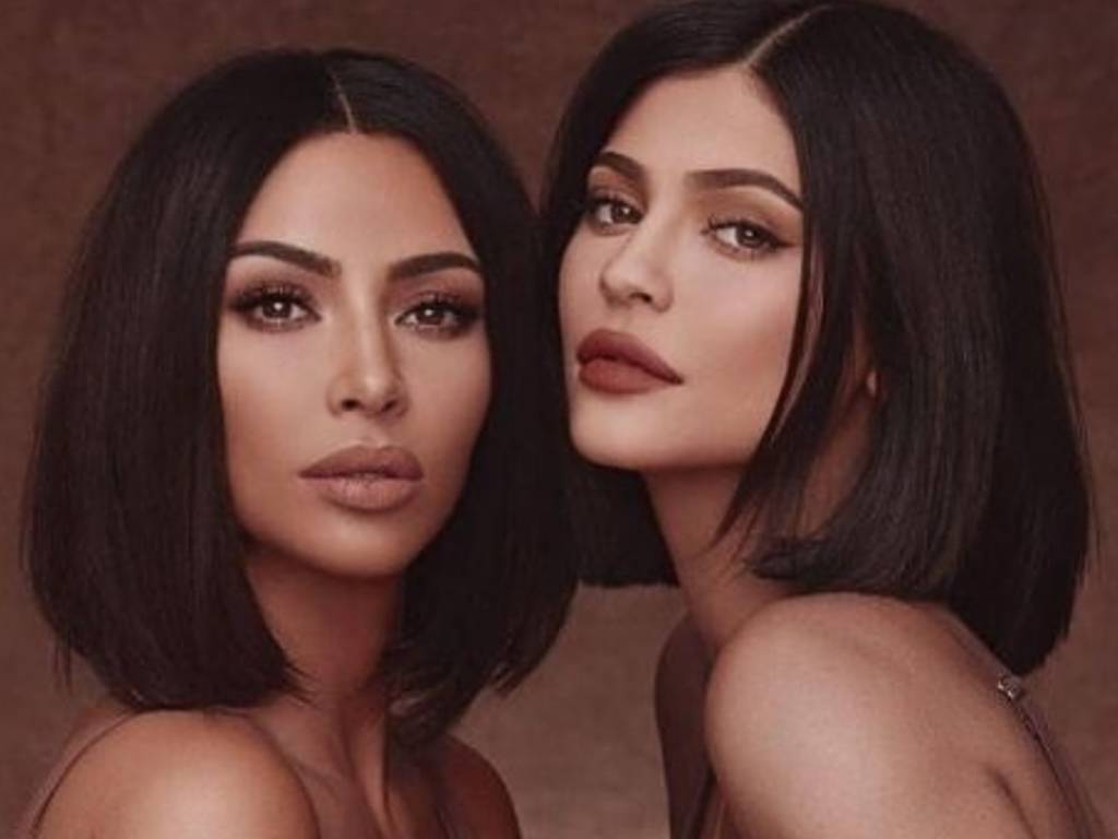 Kylie Jenner - Kim Kardahian