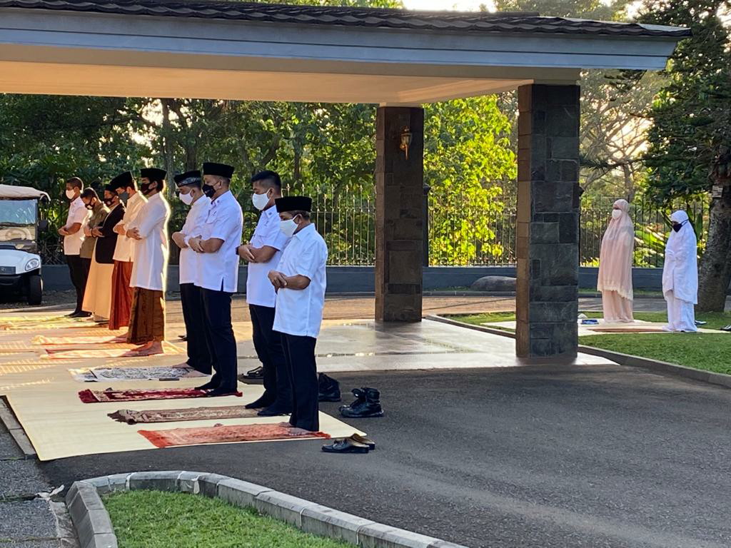 Jokowi Salat Idul Adha