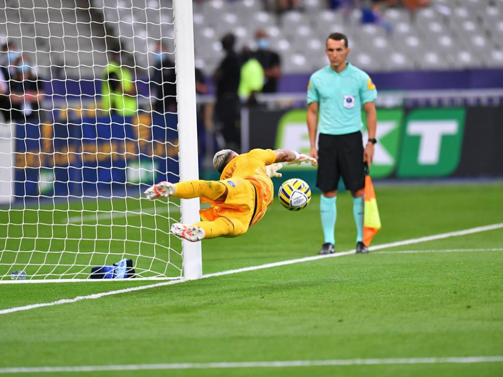Kiper Keylor Navas