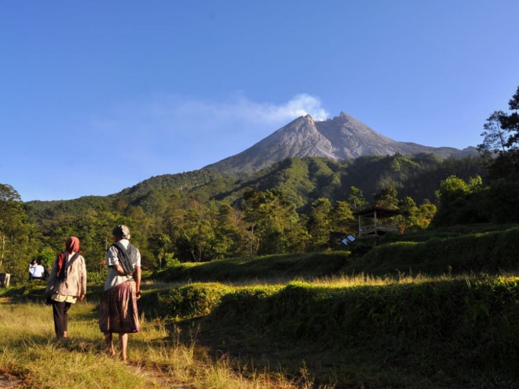 Wisata Bukit Klangon