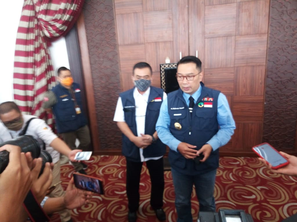 kang emil relawan vaksin