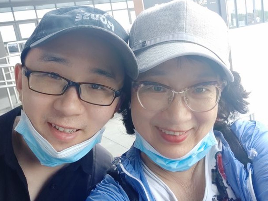 Yingzhi dan putranya, Yao Min