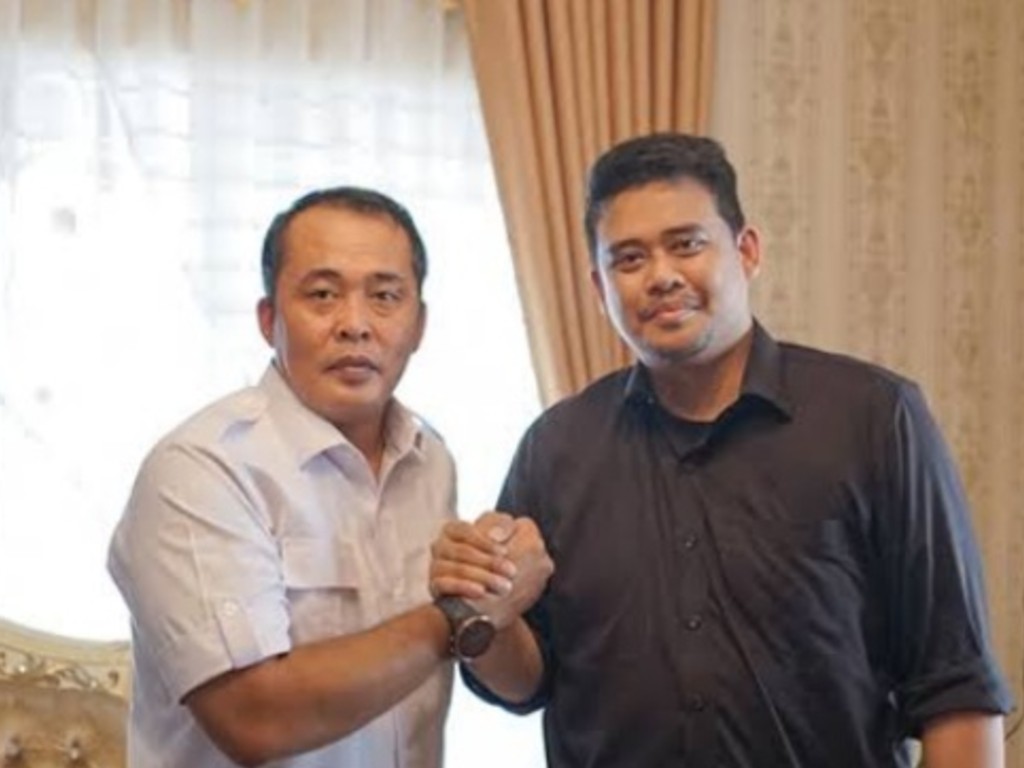 Aulia dan Bobby
