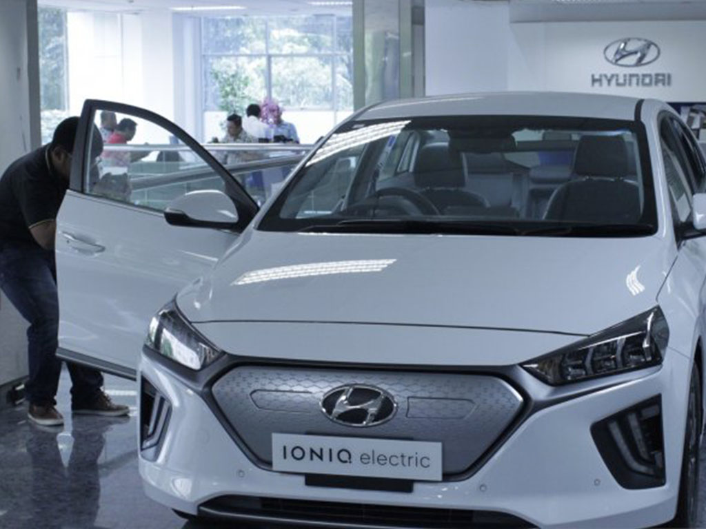 Hyundai IONIQ