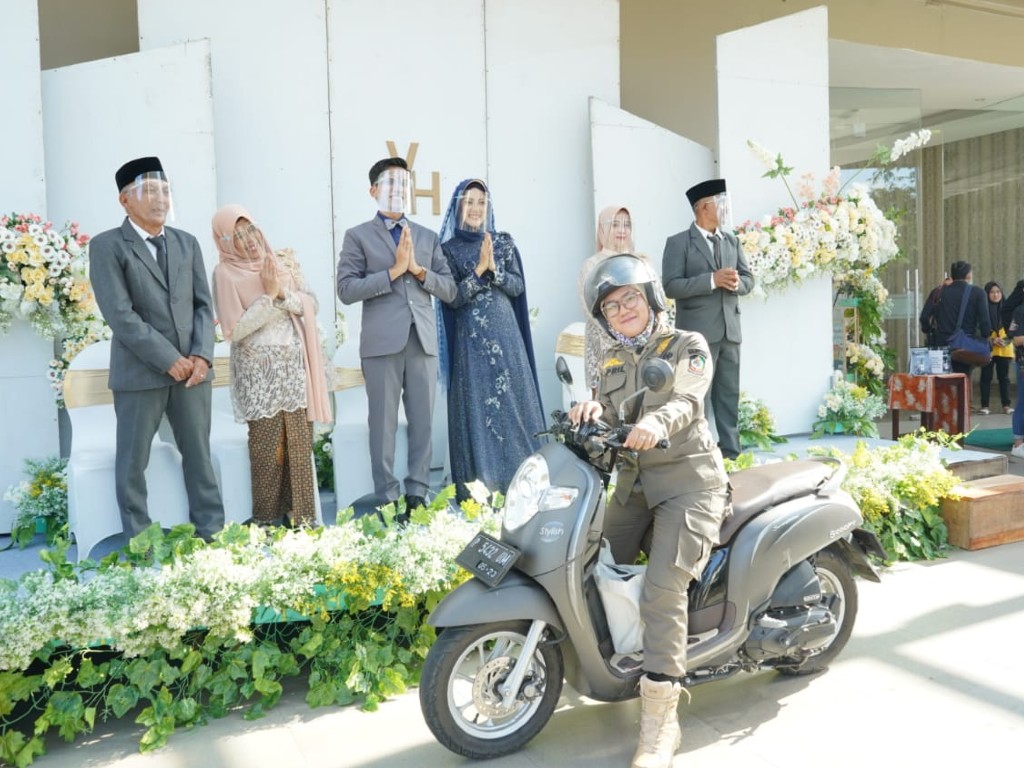 Nikah Drive Thru