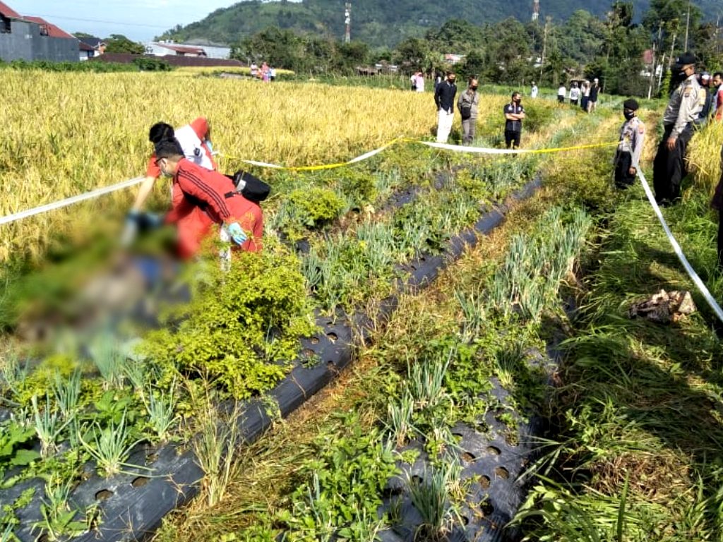 Penemuan mayat di Padang