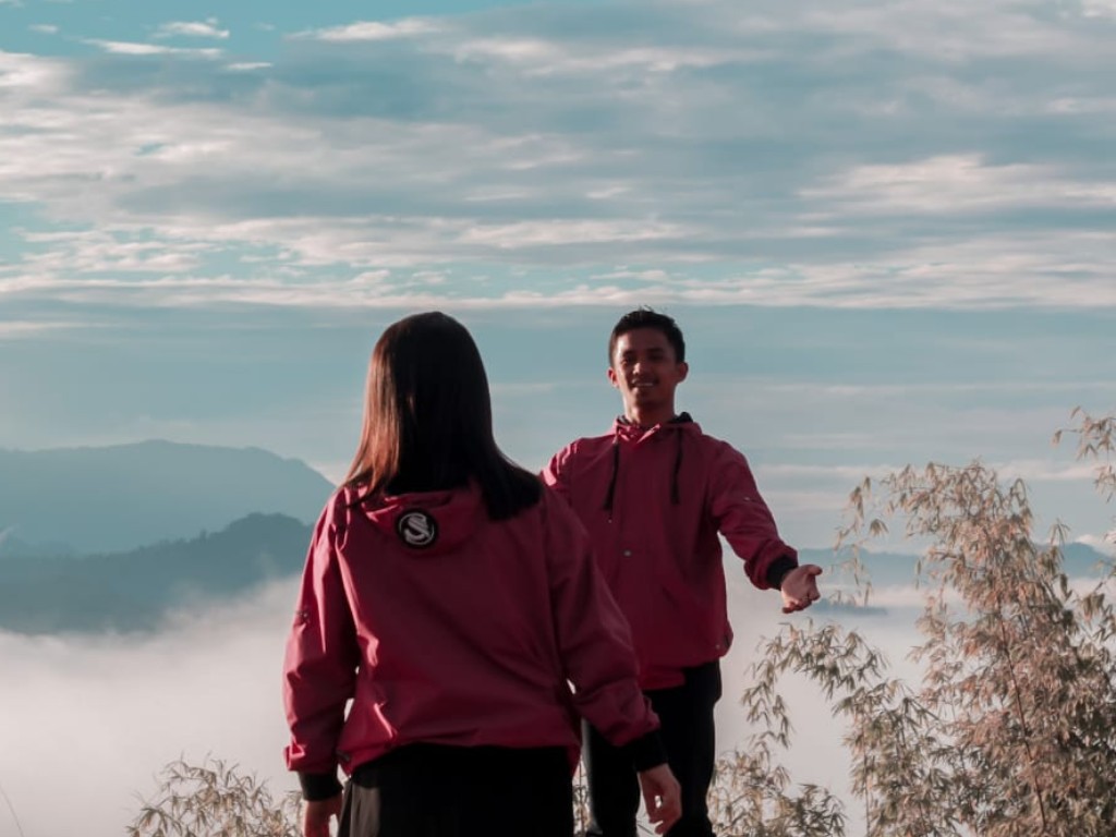 Negeri di atas Awan Bukit Senayan di Polman Sulbar