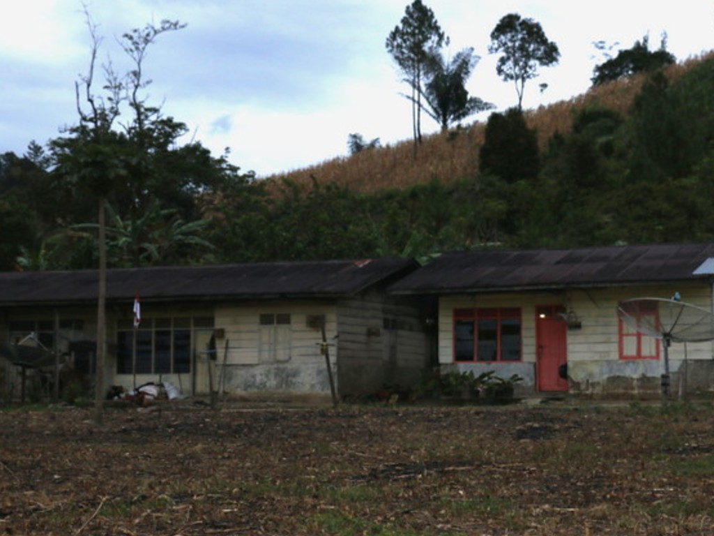 Perumahan Guru di Taput