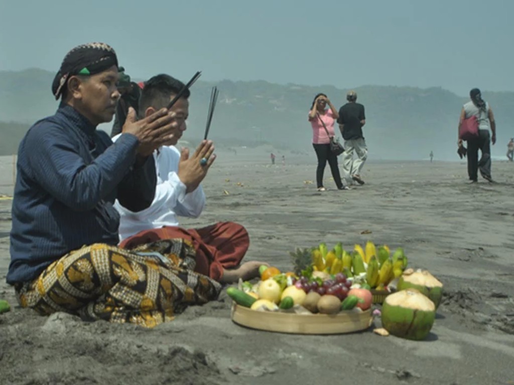 Ilustrasi Ritual 1 Sura Bantul