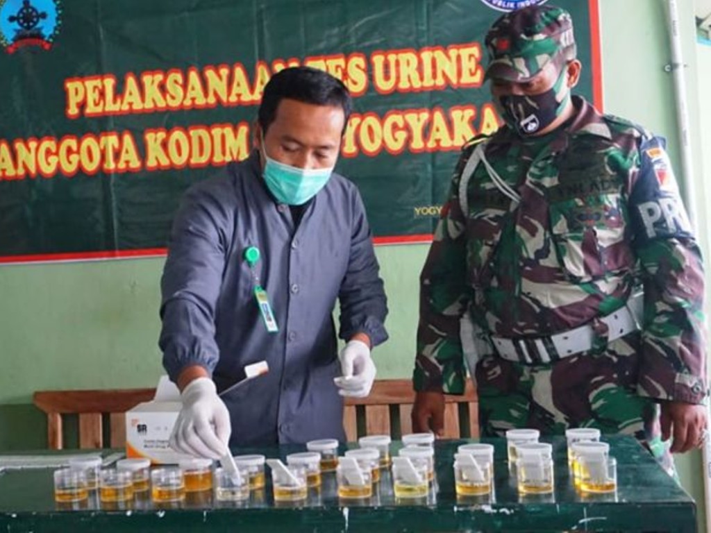 Tes Urine TNI Mendadak di Yogyakarta
