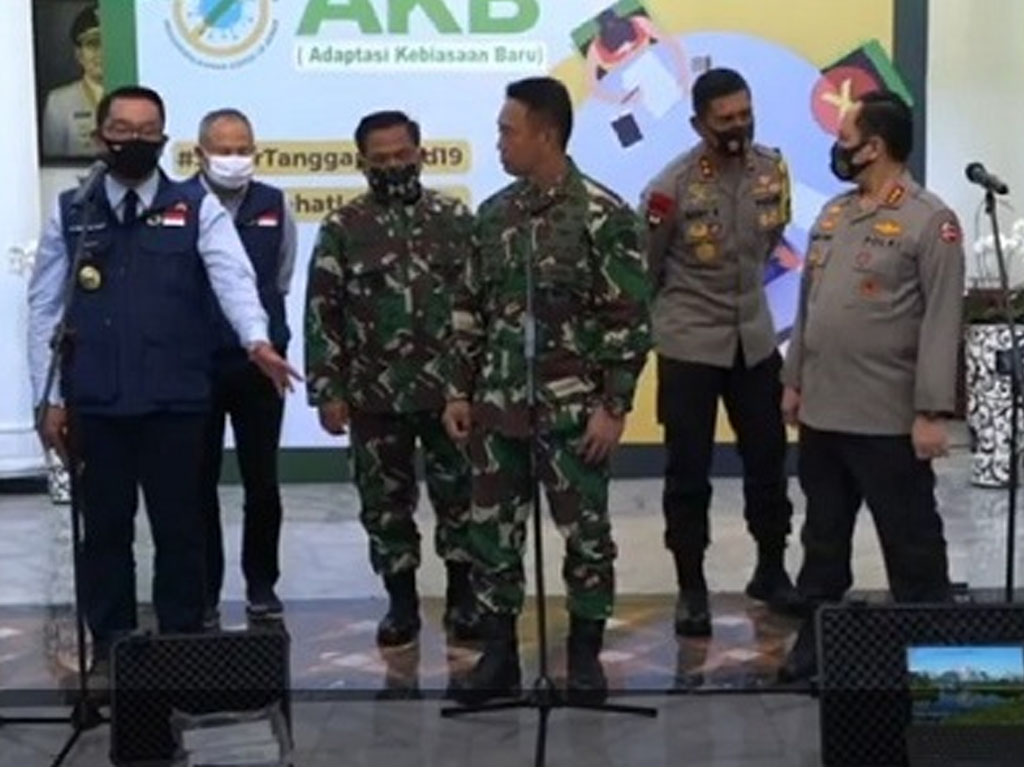 ridwan kamil pastikan relawan vaksin