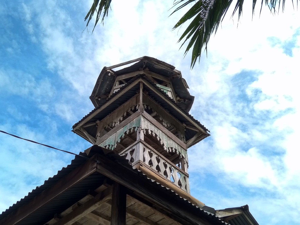 Masjid Tua Aceh Barat