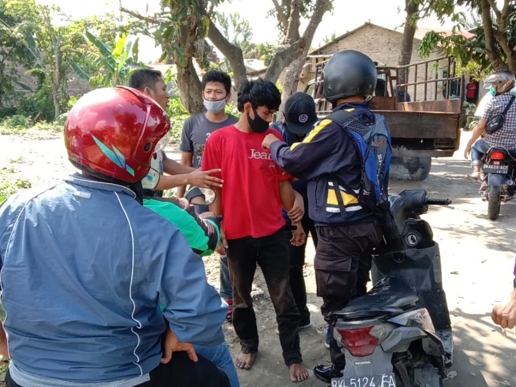 Pelaku Pemukul Ayah di Medan