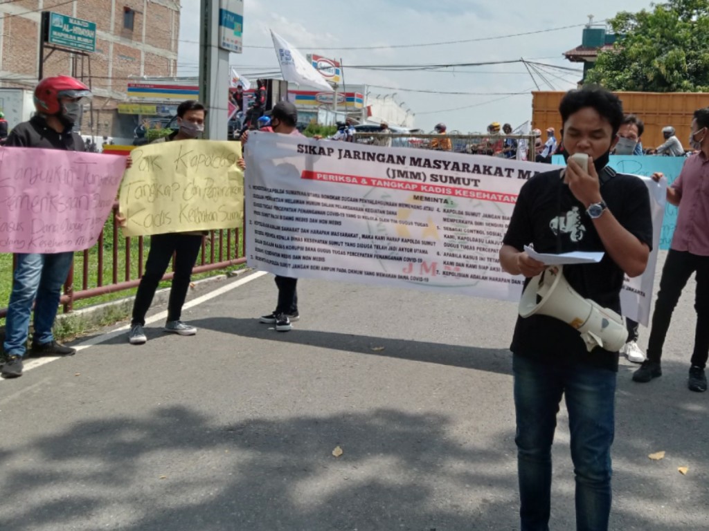 Aksi Demo di Polda Sumut