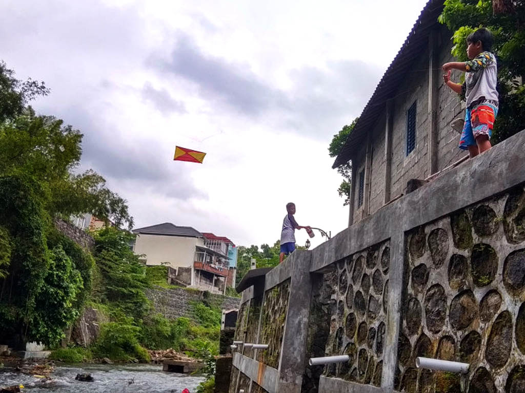 Bermain layang-layang di Yogyakarta