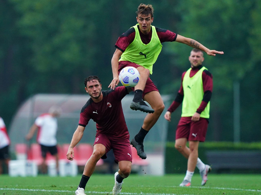 AC Milan latihan